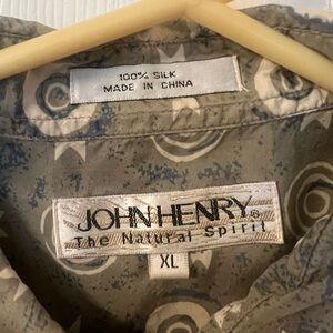 Men’s 100% Silk shirt